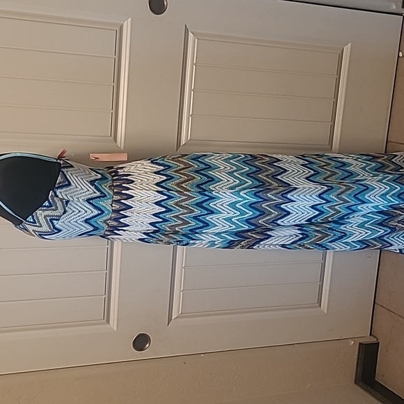 Minuet Blue Chevron Crochet Lace Maxi Dress size S - Picture 5 of 9